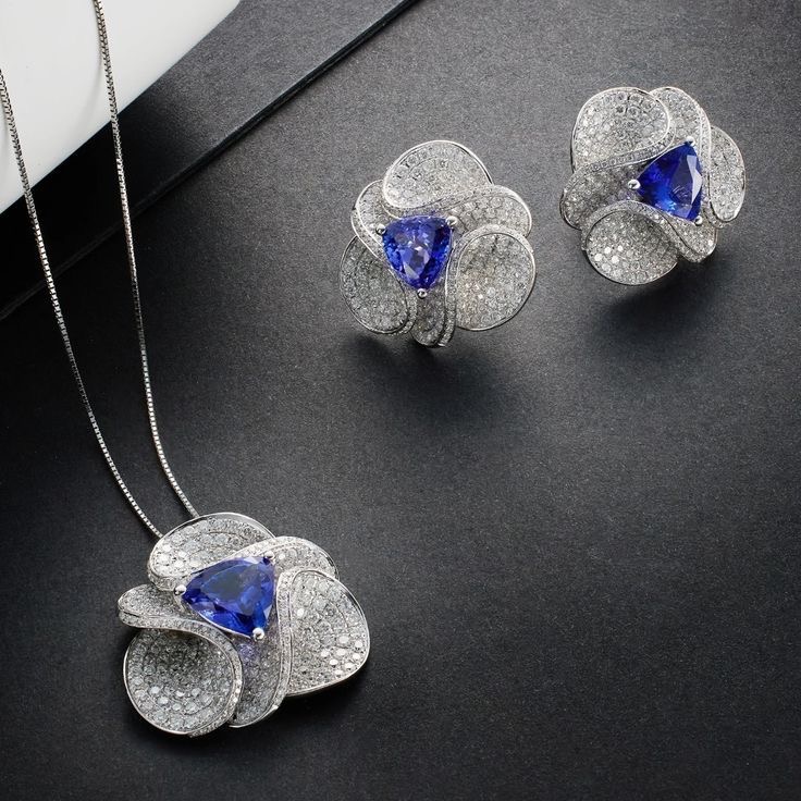 Tanzanite Bloom Set